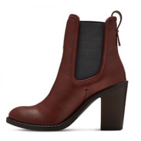 🆕 Merona Charli Red Brown Pull On Chelsea Ankle Boots with Block Heel, Size 6 - Picture 2 of 13
